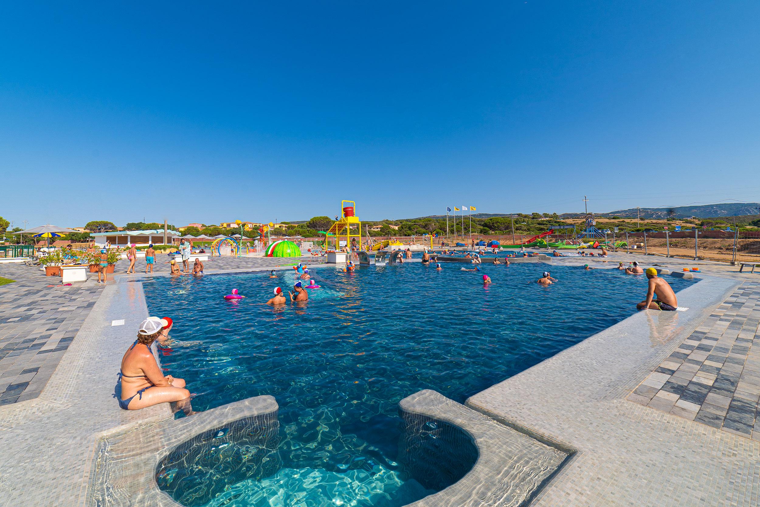 Camping Village Baia Blu La Tortuga Aglientu Eksteriør bilde