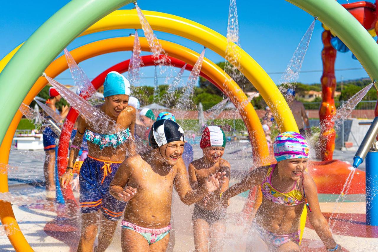 Camping Village Baia Blu La Tortuga Aglientu Eksteriør bilde